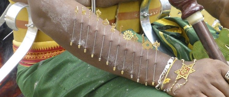 Piercings en el brazo tradicionales. Los principales piercings de moda
